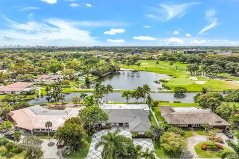 4430 Casper Court Hollywood FL 33021