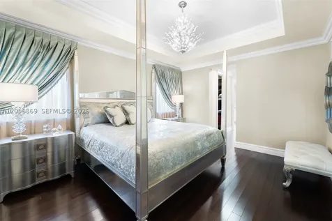 275 189th Terrace Sunny Isles Beach FL 33160