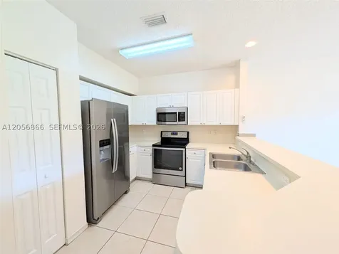 2320 SE 23rd Road Homestead FL 33035