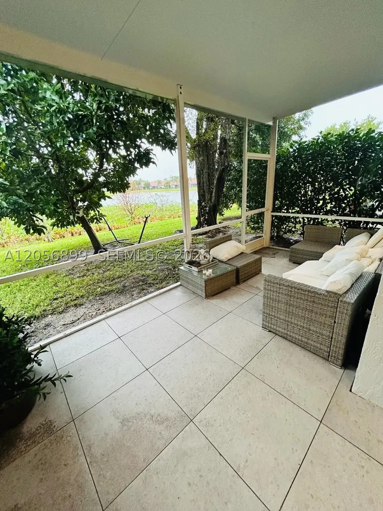21205 Via Eden Boca Raton FL 33433