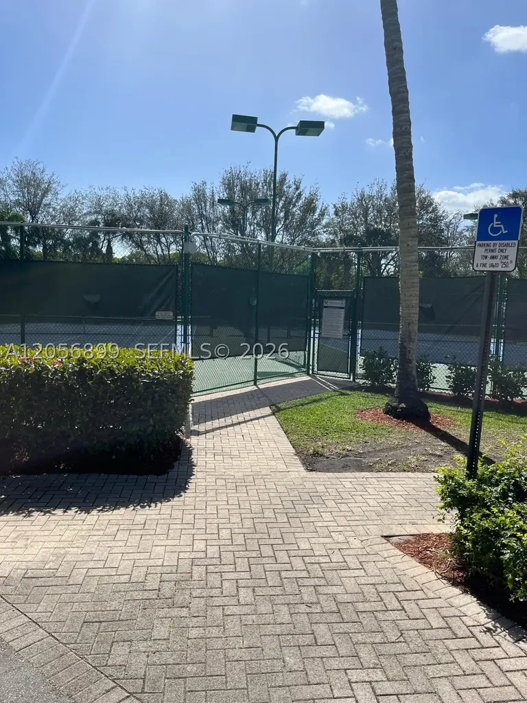 21205 Via Eden Boca Raton FL 33433
