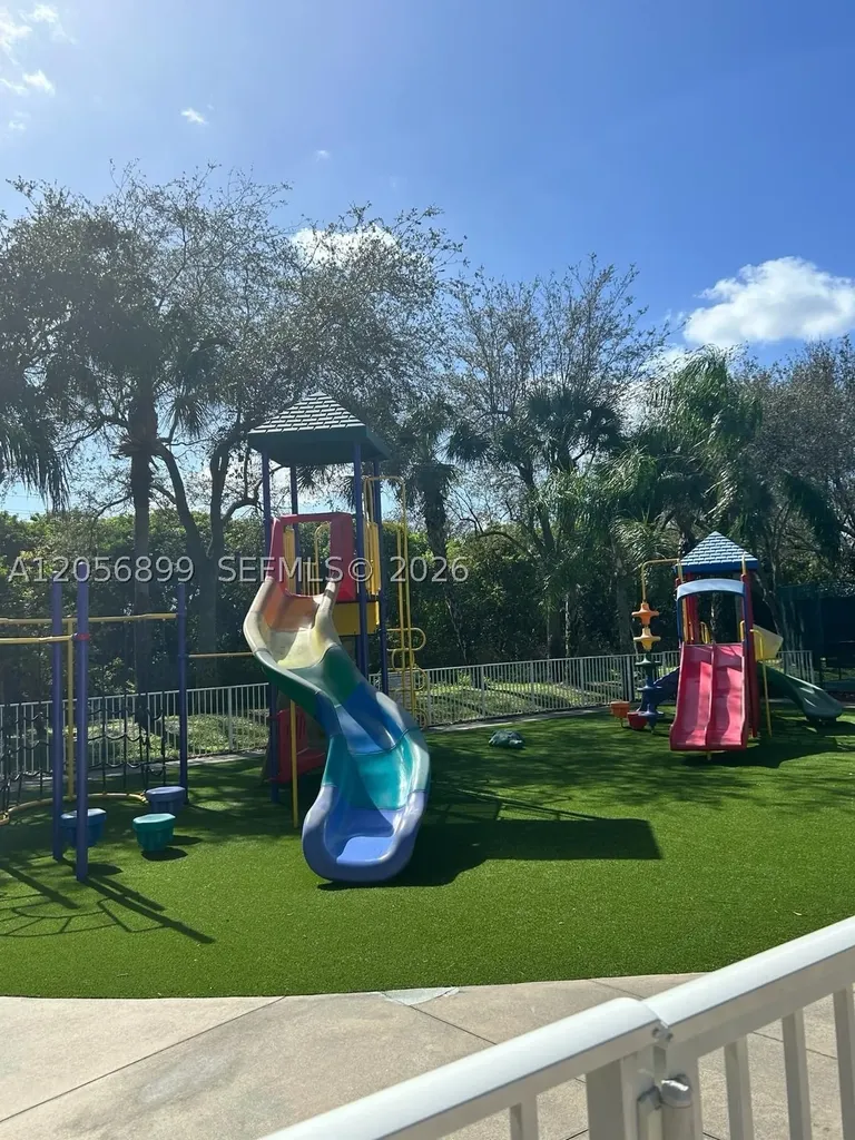 21205 Via Eden Boca Raton FL 33433