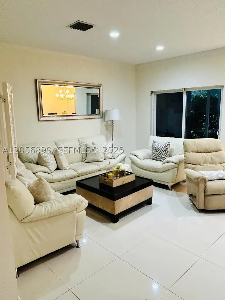 21205 Via Eden Boca Raton FL 33433