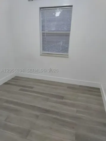 2025 NW 91 Miami FL 33147