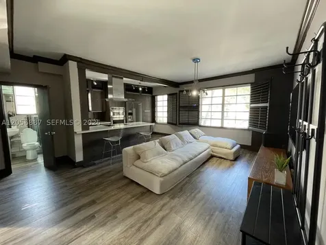 610 8th Street Miami Beach FL 33139