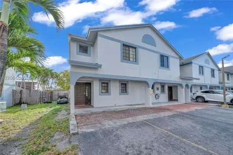1535 SW 122nd Avenue Miami FL 33184