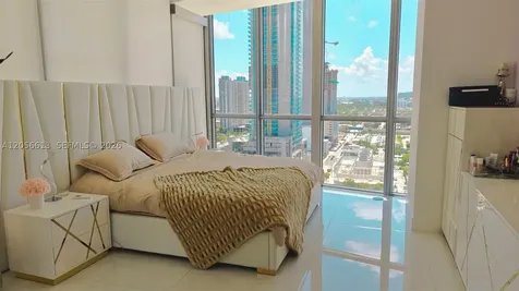 1100 Biscayne Boulevard Miami FL 33132