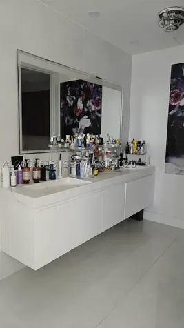 1100 Biscayne Boulevard Miami FL 33132