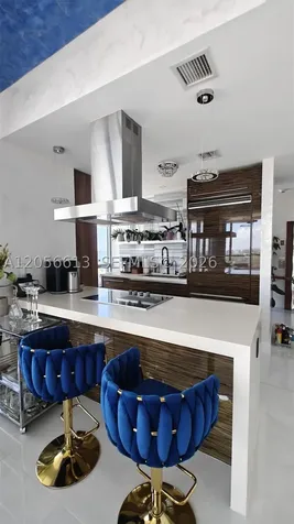 1100 Biscayne Boulevard Miami FL 33132