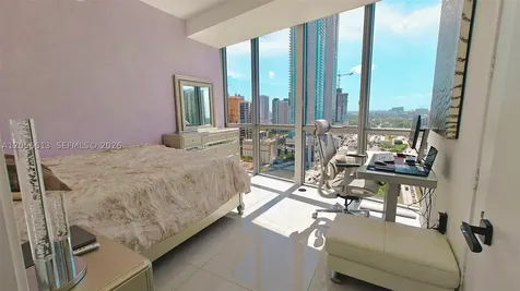 1100 Biscayne Boulevard Miami FL 33132