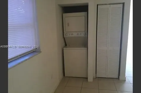 2735 NW 27th Street Miami FL 33142