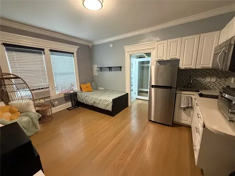 124 Mendoza Avenue Coral Gables FL 33134