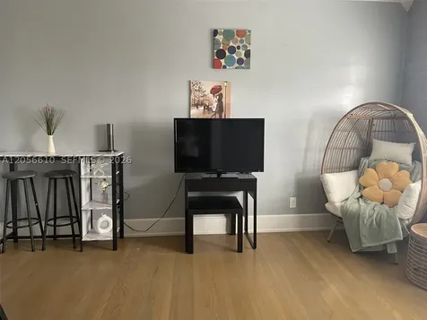 124 Mendoza Avenue Coral Gables FL 33134
