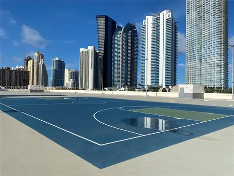 17011 N Bay Road Sunny Isles Beach FL 33160