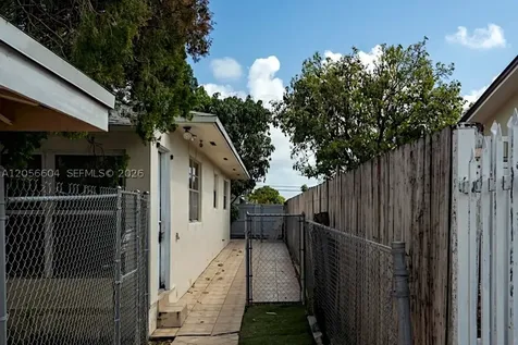 3438 SW 2nd Street Miami FL 33135