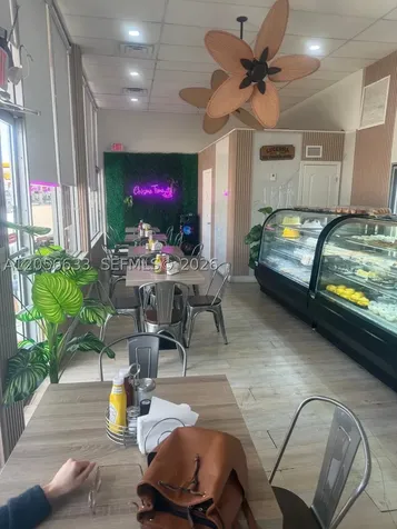 6727 W 4 Avenue Hialeah FL 33012