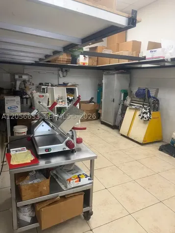 6727 W 4 Avenue Hialeah FL 33012