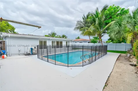 6581 NW 22nd Street Sunrise FL 33313