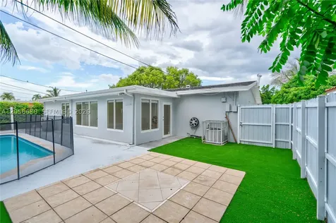 6581 NW 22nd Street Sunrise FL 33313