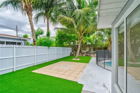 6581 NW 22nd Street Sunrise FL 33313