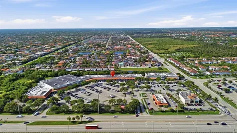 Smoke Shop For Sale In Tamiami Kendall FL 33184