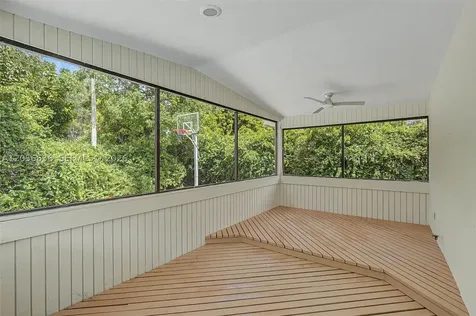15540 SW 82nd Court Palmetto Bay FL 33157