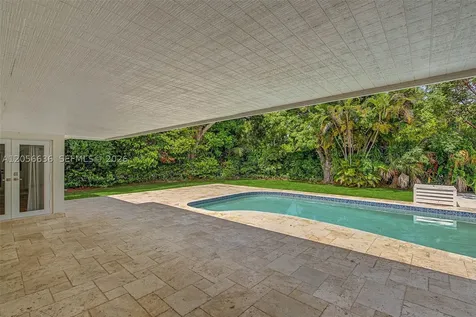 15540 SW 82nd Court Palmetto Bay FL 33157