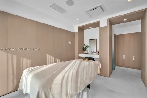 700 NE 26th Terrace Miami FL 33137