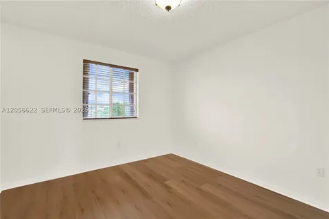 16301 SW 100th Terrace Miami FL 33196
