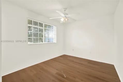 16301 SW 100th Terrace Miami FL 33196
