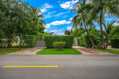 736 W 51 Street Miami Beach FL 33140