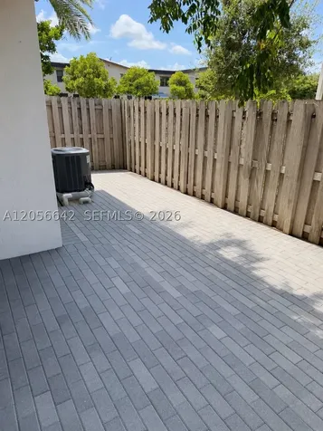 7865 NW 104th Avenue Doral FL 33178