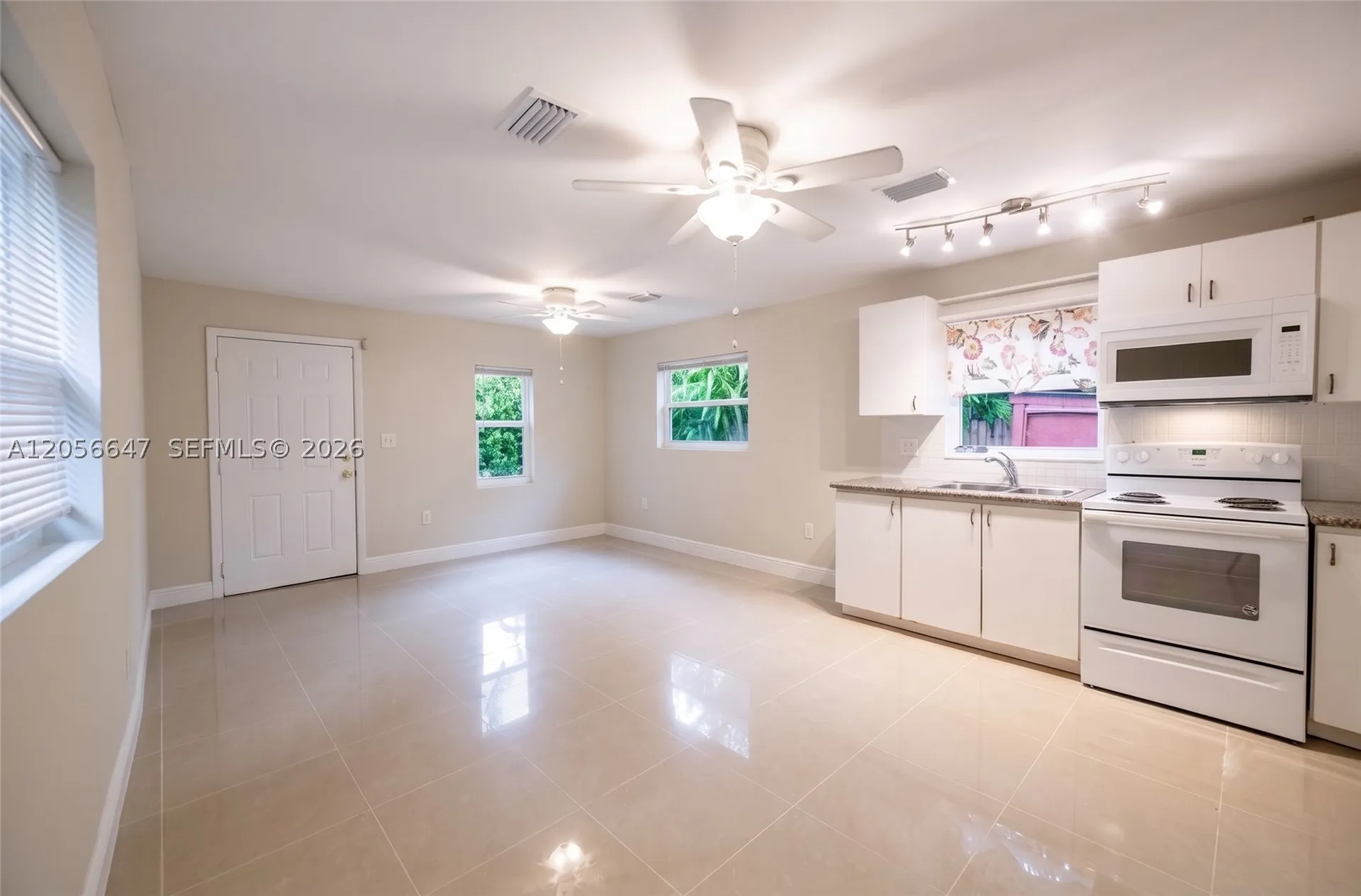 2241 Madison Street Hollywood FL 33020