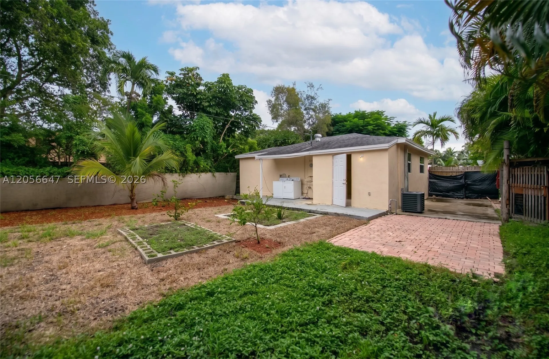 2241 Madison Street Hollywood FL 33020