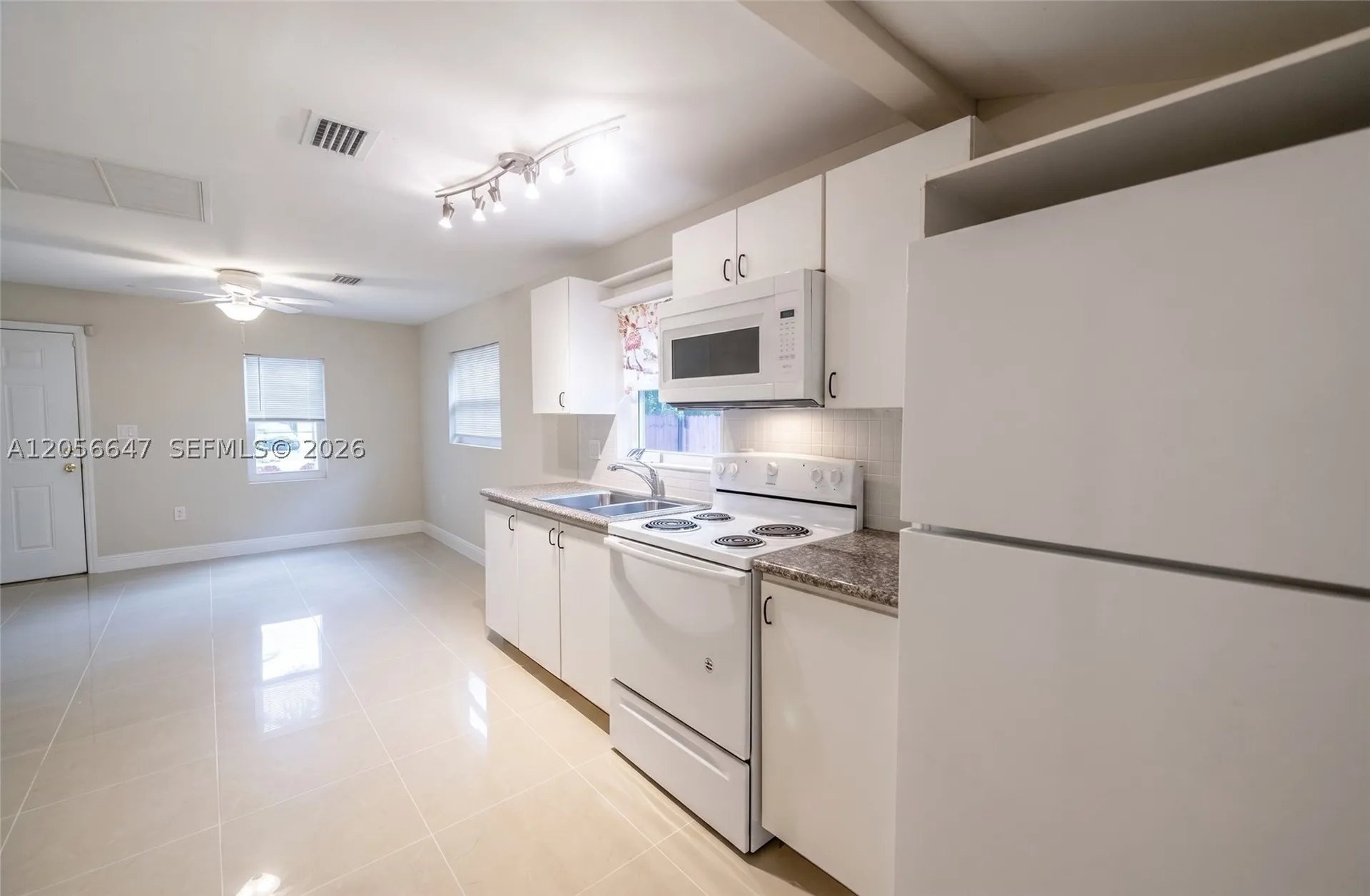 2241 Madison Street Hollywood FL 33020