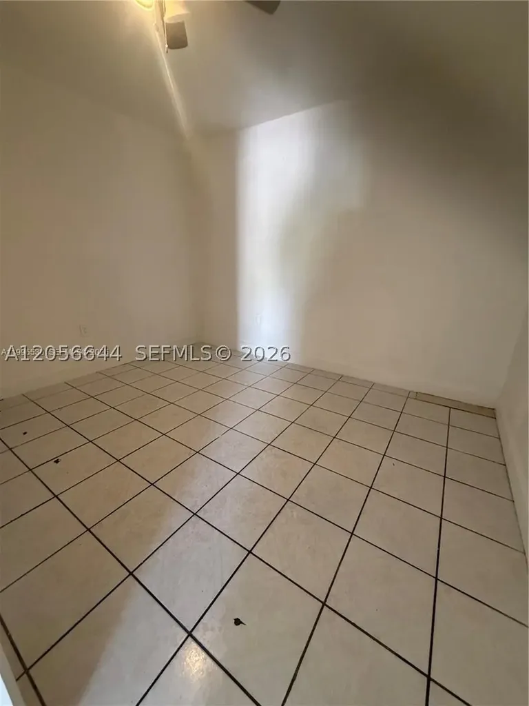 6045 Dawson Street Hollywood FL 33023
