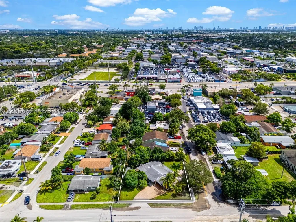 6045 Dawson Street Hollywood FL 33023