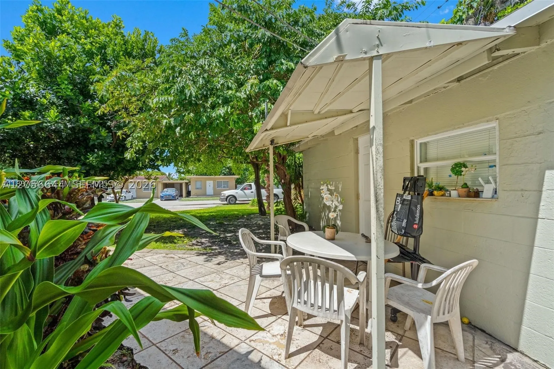 6045 Dawson Street Hollywood FL 33023