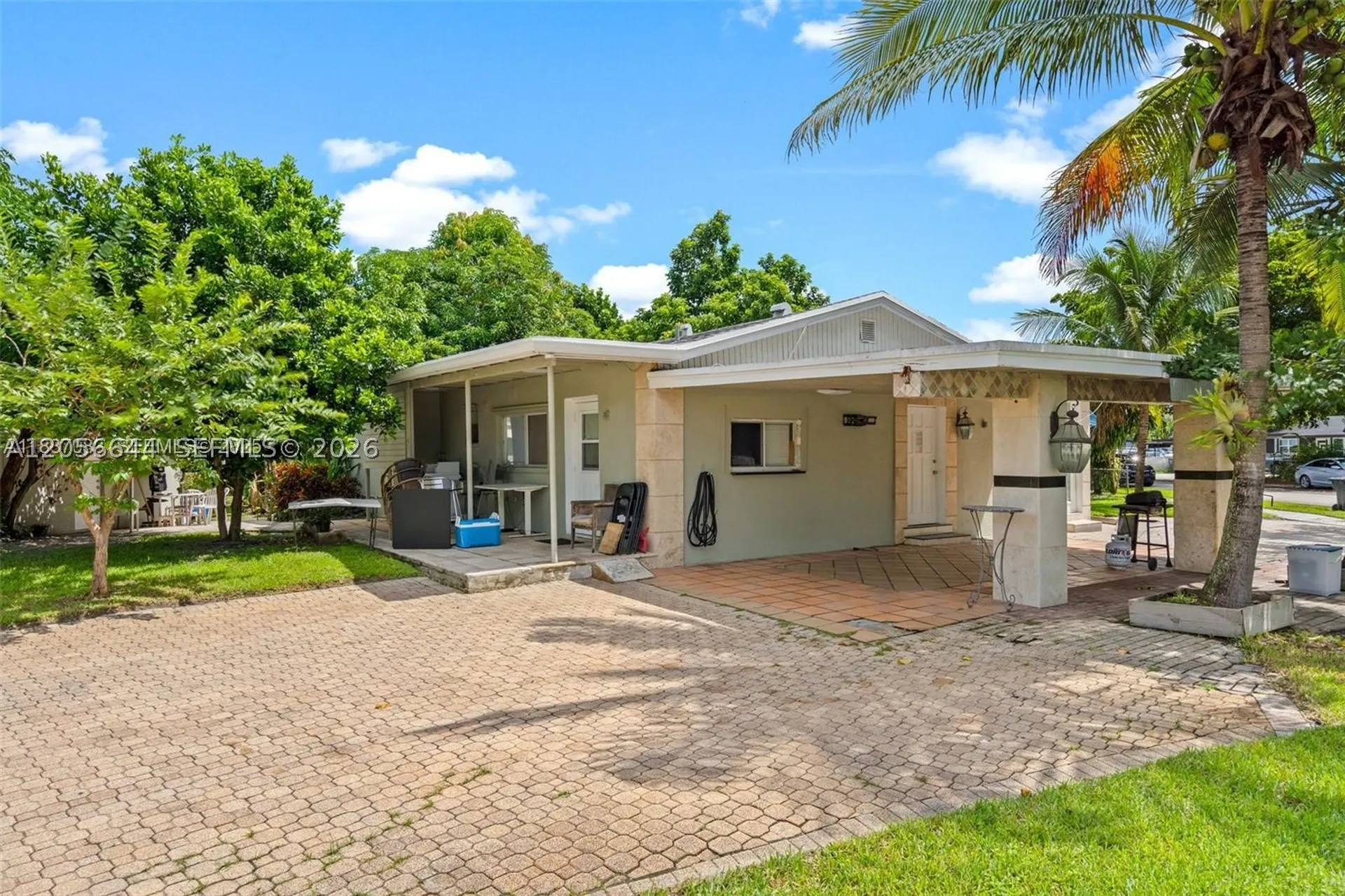 6045 Dawson Street Hollywood FL 33023
