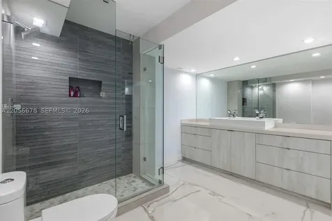 6039 Collins Avenue Miami Beach FL 33140
