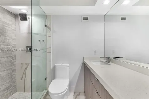6039 Collins Avenue Miami Beach FL 33140