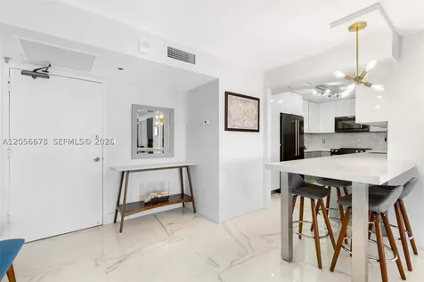 6039 Collins Avenue Miami Beach FL 33140