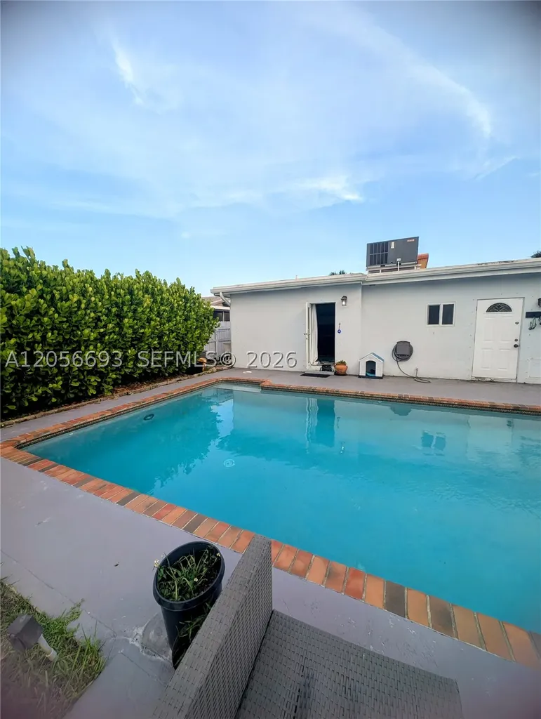 Hollywood FL 33021