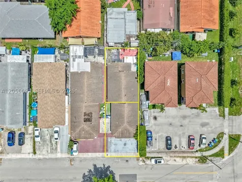 3231 SW 25th Street Miami FL 33133