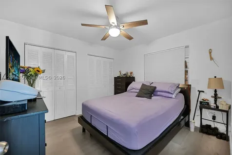 3231 SW 25th Street Miami FL 33133