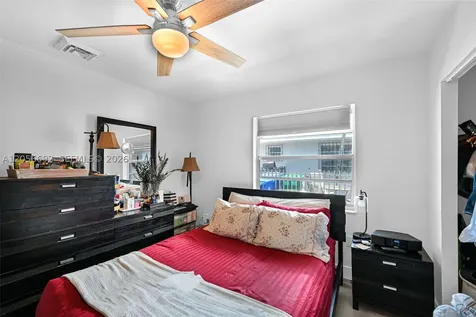 3231 SW 25th Street Miami FL 33133