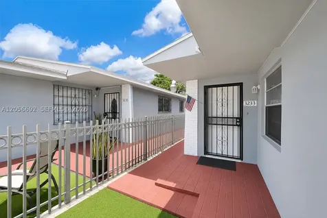 3231 SW 25th Street Miami FL 33133