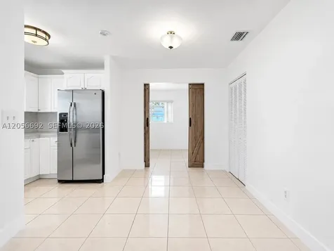 3231 SW 25th Street Miami FL 33133