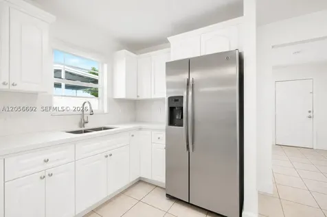 3231 SW 25th Street Miami FL 33133