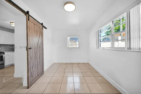 3231 SW 25th Street Miami FL 33133